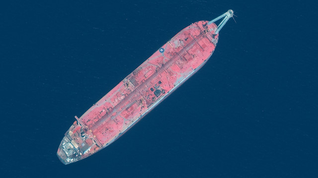 A handout satellite image released July 15, 2020 shows a close up view of FSO Safer oil tanker anchored off the marine terminal of Ras Isa, Yemen June 17, 2020. Picture taken June 17, 2020. Satellite image ©2020 Maxar Technologies via Reuters