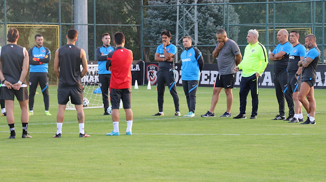 Sumudica yönetimindeki Antep ekibi, ligin 3. haftasında oynanacak Göztepe maçı hazırlıklarını sürdürüyor.