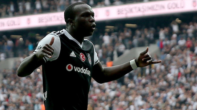 Aboubakar, Beşiktaş'ta oynadığı dönemde taraftarın sevgilisi olmuştu.