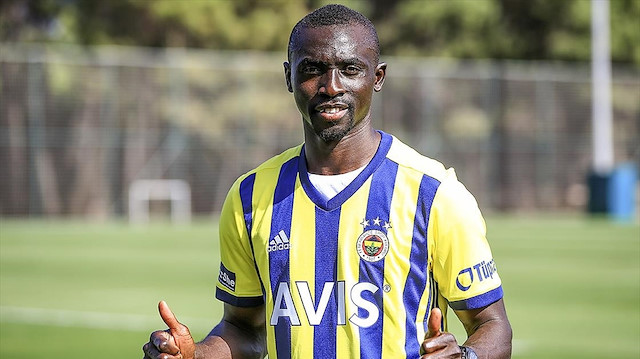 Fenerbahçe Cisse ile 1+1 yıllık sözleşme imzalamıştı.