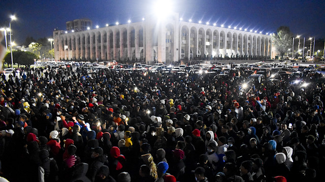 Demonstrators broke into the parliament and other buildings, clashed with police, and demanded a new vote