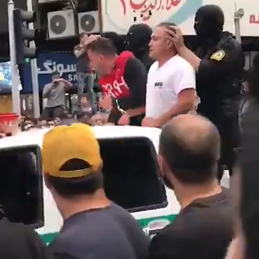 Tahranda hırsızlık suçluları şehrin caddelerinde gezdirildi