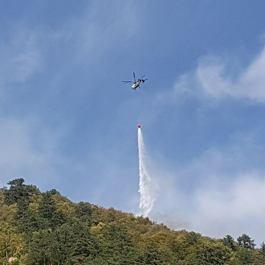 Karabükteki orman yangınına uçak ve helikopterle müdahale