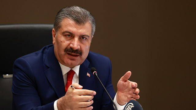 Sağlık Bakanı Koca: Virüsle bizim gibi sistemli şekilde mücadele eden yok
