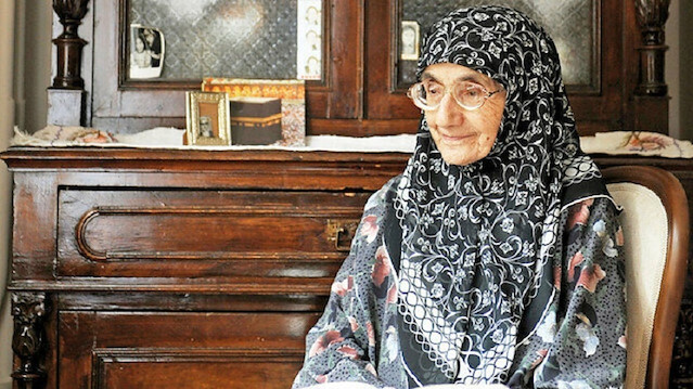 Türkiye Cumhuriyeti'nin ilk başörtülü doktoru Ayşe Hümeyra Ökten Medine'de vefat etti.