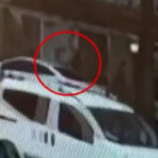 Antalyada banka müdürüne sokak ortasında saldırı