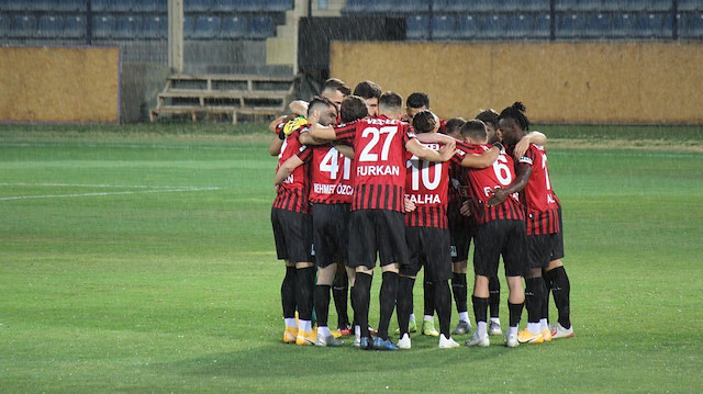 Eskişehirspor ligde 4 maçta 2 puan topladı.