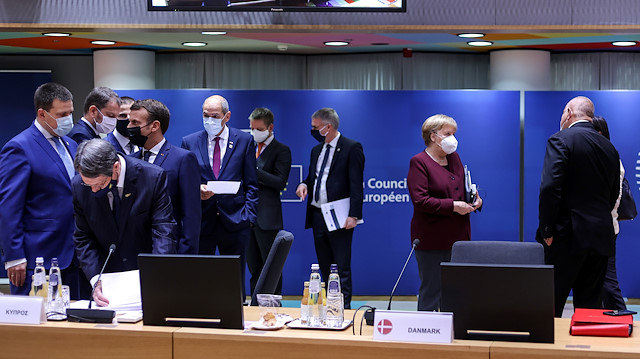 Avrupa Birliği üyesi ülkelerin liderleri Brüksel'de bir araya geldi.