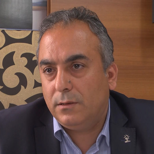 AK Parti İstanbul Milletvekili Markar Esayan hayatını kaybetti