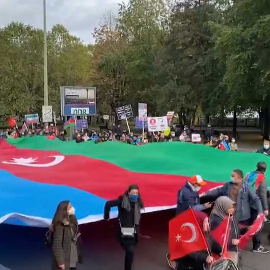 Ermenistanın hain saldırısı Almanyada protesto edildi