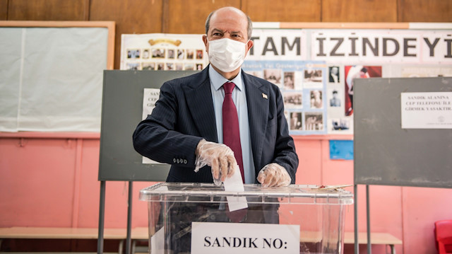 Başbakan Ersin Tatar, seçimi önde götürüyor.