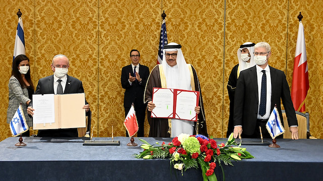 Israel, Bahrain sign diplomatic ties deal

