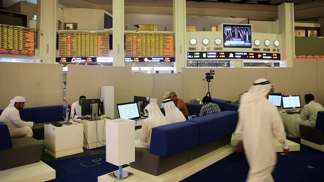 القطاع المالي يهبط بمعظم بورصات الخليج بقيادة دبي