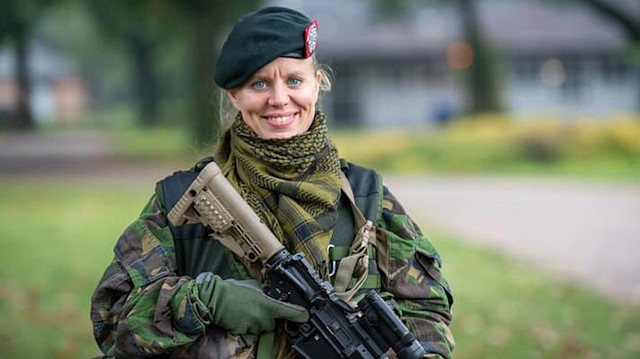 Kadınlara zorunlu askerlik