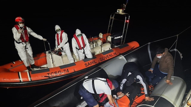 تركيا: خفر السواحل ينقذ 78 طالب لجوء قبالة سواحل إزمير