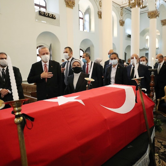 Markar Esayan son yolculuğuna uğurlandı