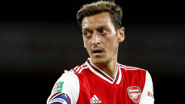 Mesut Özil'in Arsenal'le sözleşmesi 2021'in haziran ayında sona erecek. 