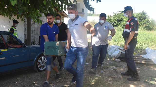 Çifte cinayet sanığı, kabaklarına bakmadıkları için 10 kişiyi ölüm listesine almış.