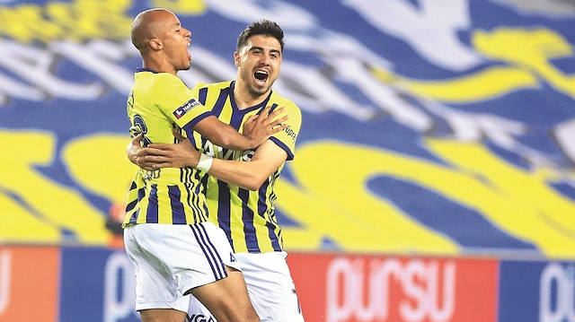 Kadıköy’de oynanan derbide Trabzonspor’u  ağırlayan Fenerbahçe, 3 puanı 3 golle alarak zirve takibini sürdürdü. Bordo-mavililerin deplasmandaki  23 yıllık galibiyet hasreti 24 yıla çıktı.