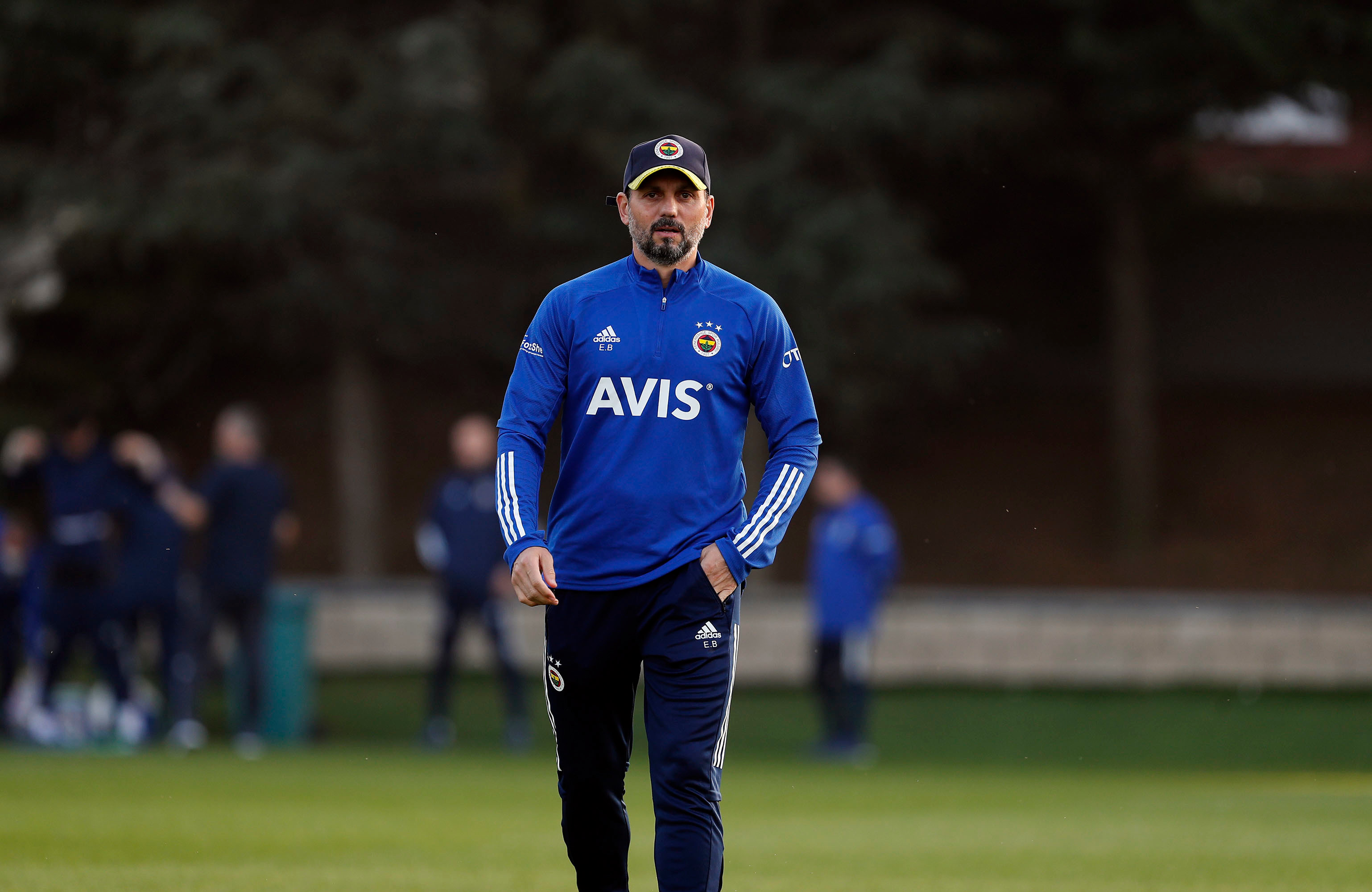 Fenerbahçe'de Antalyaspor maçı hazırlıkları devam ediyor.