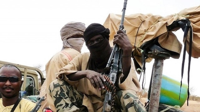 "إرهابي" جزائري يكشف تفاصيل صفقة تحرير رهائن في مالي