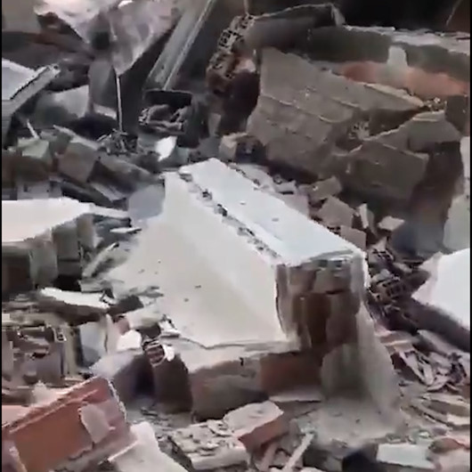 Enkazda kalanlar Burda kimse var mı çağrısına çığlıkla cevap verdi