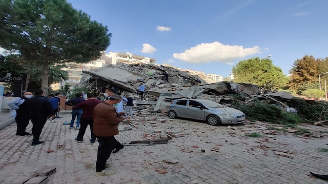 تركيا: أنباء عن انهيار 20 مبنى جراء زلزال إزمير