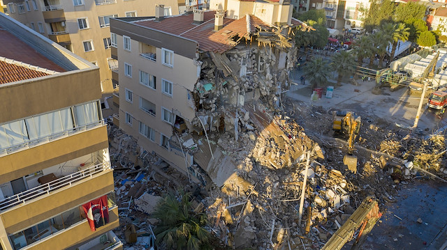İzmir'deki depremde binaların beton kalitesinin olması gerekenin çok altında olduğu tespit edildi.
