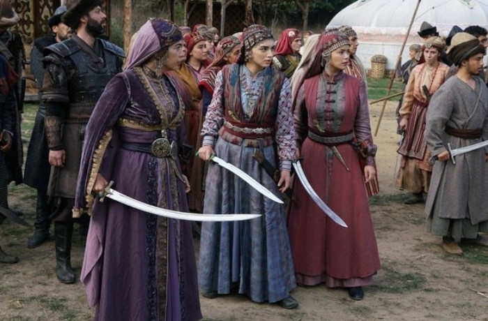 Bala Hatun ve Hazal Hatun arasında köprüler atılıyor mu?
