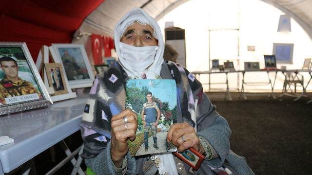 Oğlu Recep, 6 senedir terör örgütünün elinde olan anne Cemile Koşar, ölmeden oğlunu son bir kez daha görmek istediğini söyledi.