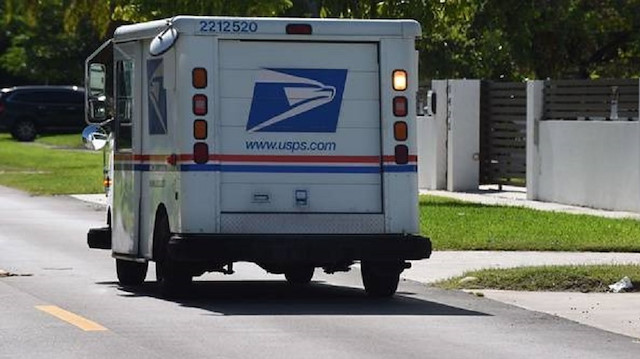 ABD'de bir posta görevlisinin aracında teslim edilmemiş oy pusulaları bulundu