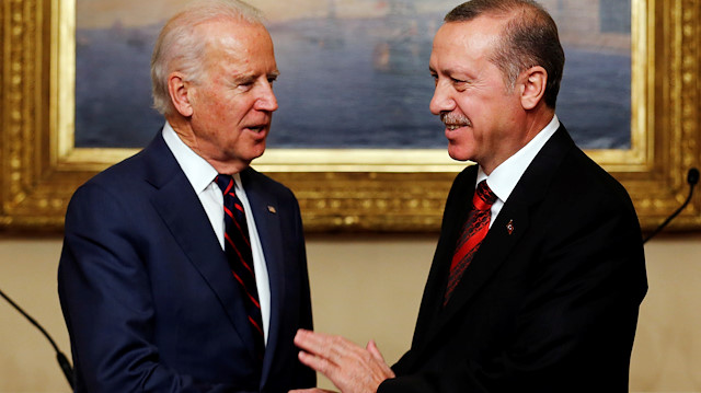 FILE PHOTO: U.S. Vice President Joe Biden (L) meets with Turkey's President Tayyip Erdogan at Beylerbeyi Palace in Istanbul November 22, 2014. REUTERS/Murad Sezer/File Photo

