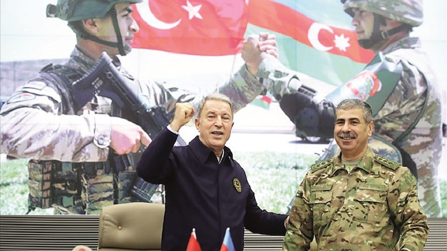 Milli Savunma Bakanı Hulusi Akar, Cumhurbaşkanı Recep Tayyip Erdoğan ile Azerbaycan Cumhurbaşkanı İlham Aliyev’in liderliğinde iki ülke arasındaki kardeşlik bağlarının her geçen gün daha da kuvvetlendiğini belirtti.