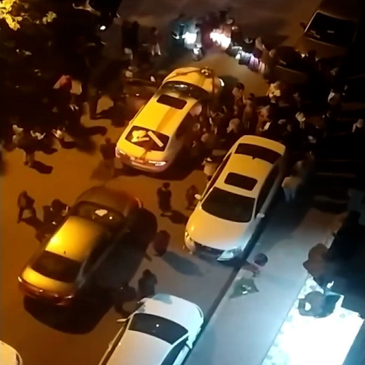 Bursada ‘Gelin alma’ töreninde koronavirüse davetiye çıkardılar: Sosyal mesafesiz halay kamerada