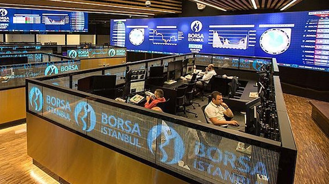 Borsa rekor seviyeye yükseldi.