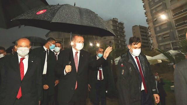 Cumhurbaşkanı Erdoğan, KKTC’nin 37. kuruluş yıl dönümüne denk gelen ziyarette dünyaya önemli mesajlar verdi.