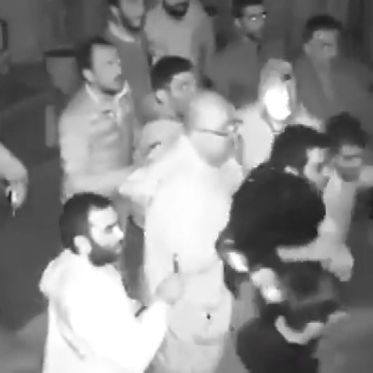 Karabağ yenilgisi sonrası Ermenilerin meclisi bastığı anlara ait yeni görüntüleri ortaya çıktı