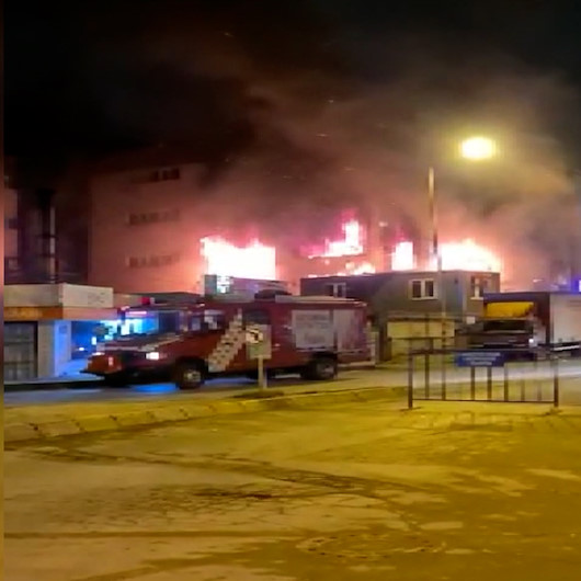 Bahçelievlerde iş yerinde yangın sonrası patlama meydana geldi