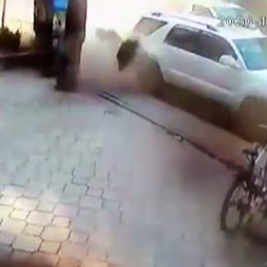 Kabil’de roketli saldırı anı kamerada