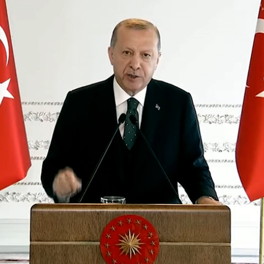 Cumhurbaşkanı Erdoğandan CHPye: Düşün bu ülkenin ve milletin yakasından