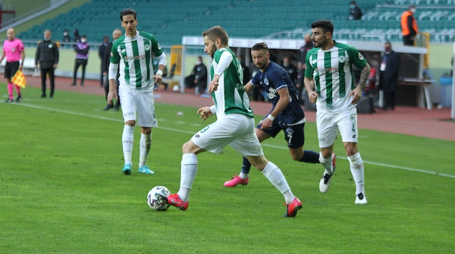 Konyaspor'un ilk golünü Skubic attı.