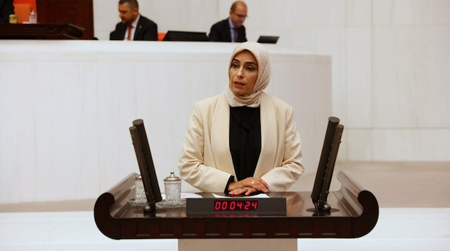 AK Parti Erzurum Milletvekili Zehra Taşkesenlioğlu Ban