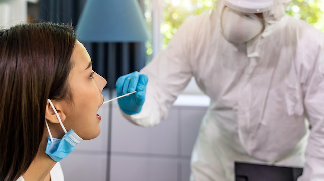 Bilim Kurulu Üyesi'nden 'COVID-19 testi' açıklaması: 6 gün geçmeden doğru sonuç vermez