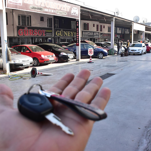 MB kararı sonrası ikinci el otomobil alım satımında hareketlilik: Fiyatlar yükselişini durdurdu