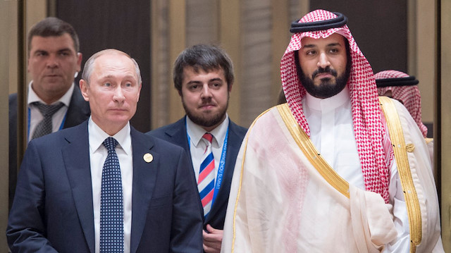 Suudi Arabistan liderliğindeki 13 üyeli OPEC ve Rusya önderliğindeki OPEC dışı petrol üreticisi 10 ülke, yarın  kritik bir görüşme gerçekleştirecek