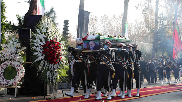 طهران.. تشييع جنازة العالم النووي "فخري زاده"