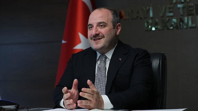 وزير الصناعة والتكنولوجيا التركي مصطفى ورانك