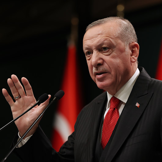 Cumhurbaşkanı Erdoğan: Cenaze namazları yakınları dahil en fazla 30 kişiyle kılınacak