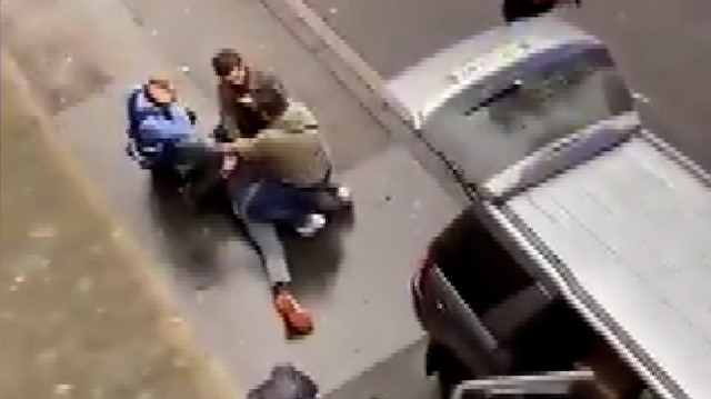 Almanya'da hareketli dakikalar: Yayaların arasına dalan cip, iki kişinin ölümüne yol açtı