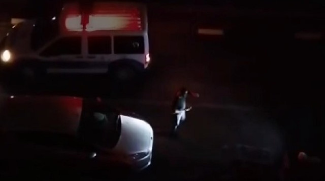 Sokak kısıtlamasını ihlal edip, mahalleyi ayağa kaldırdılar